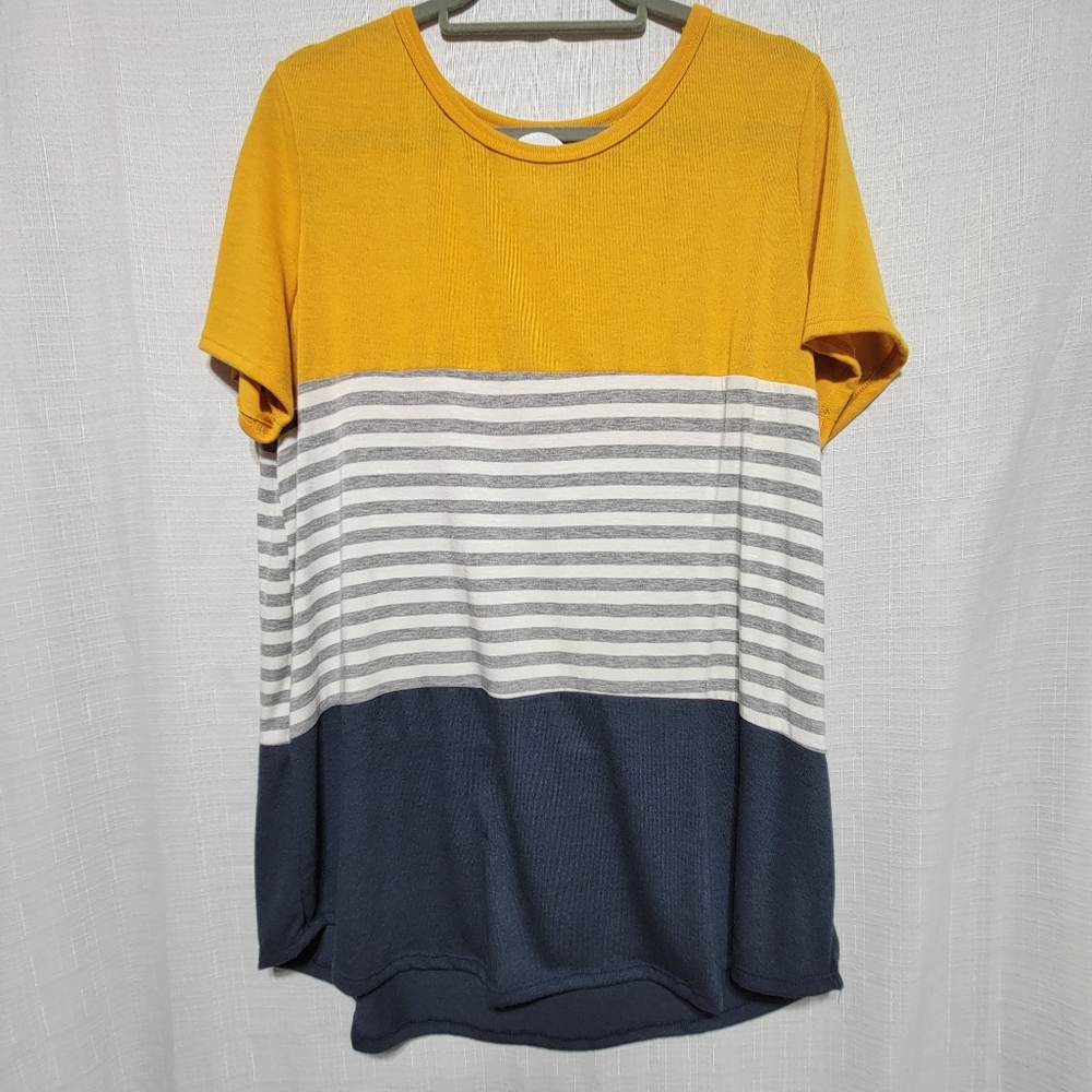 Color Block Tee - Picture 1 of 2
